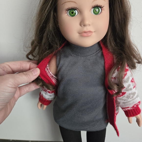 My Life Doll 2013 with Red and Gray Outfit - Picture 4 of 7